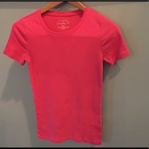 Pink short sleeve top